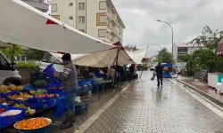 Taşköprü'de sağanak, esnafı vurdu!