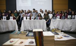 Rize'de öğrencilerin yazdığı kitaplar tanıtıldı