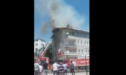 Kastamonu'da yangın çıktı! İtfaiye ekipleri müdahale ediyor (görüntülü haber)