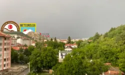 Kastamonu'da gök gürültülü sağanak yağış başladı!