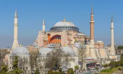 Ayasofya ne demek? Ayasofya’nın anlamı nedir? Ayasofya ismi kim tarafından verildi?