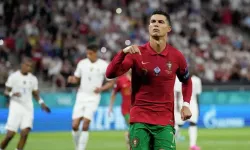 39’luk Cristiano Ronaldo Yine Sahne Aldı: Stadyum Coştu, Gözler Ona Kilitlendi!