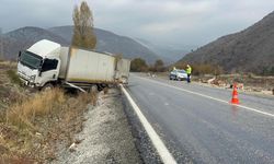 Kastamonu'da kaza: Kültür ve Turizm Bakanlığının kamyonu kaza yaptı! (görüntülü haber)