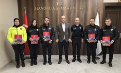 Hanönü Kaymakamı'ndan polislerimize ödül