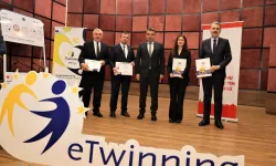 Kastamonu'da eTwinning ödülleri sahiplerini buldu!