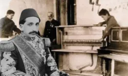 II. Abdülhamid Taşköprülü marangozu saraya getirtti: Karlo Efendi de piyanoya teşvik etti!