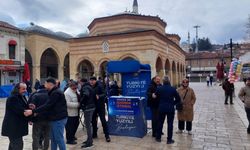 AK Parti, Kastamonu'da 'davet standı' açtı