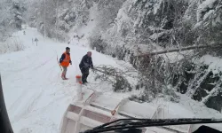 Kastamonu'nun ilçesinde karla mücadele sürüyor: Ekipler seferber oldu