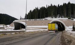 Yola çıkanlar dikkat! Kastamonu'da Ilgaz Tüneli yarın sabah trafiğe kapatılacak