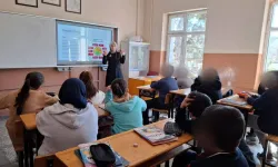 Taşköprü’de öğrenciler obezite ve teknoloji bağımlılığı konusunda bilgilendirildi