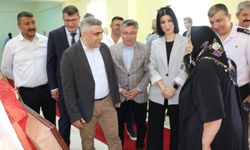 Merzifon’da kursiyerlerin yaptığı ürünler beğeniye sunuldu