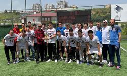 GMG Kastamonuspor U17 şampiyonluk kupasını kaldırdı