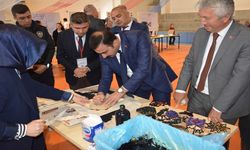 İhsangazi'de TÜBİTAK 4006 Bilim Fuarı açıldı