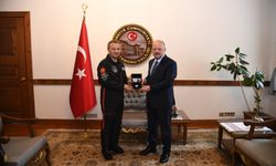 İlk Türk Astronotu Alper Gezeravcı, Kastamonu Valiliği'ni Ziyaret Etti