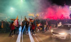 Kastamonu'da Galatasaray coşkusu: Meydan sarı-kırmızıya boyandı!