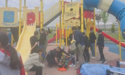 Kastamonu’da Parkta Oyun Kâbusa Döndü: Küçük Çocuk Yüksekten Düştü!