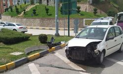 Kastamonu’da tanıdık manzara: Tehlikeli kavşakta bir araç daha kaza yaptı