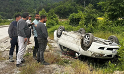 Kastamonu'nun ilçesinde kaza: Araç takla attı!