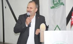 Milletvekili Uluay'dan traktör kullanan kadınlara çağrı: 'Sürücü belgesi için harekete geçelim'