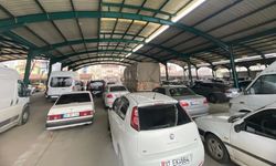 Taşköprü'de otomobil sahipleri endişeli: Güvenli bölgeye ulaşmaya çalışıyorlar (görüntülü haber)