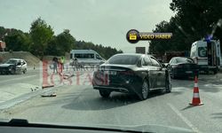 Feci kaza: Taşköprü’de 2 otomobil çarpıştı! (görüntülü haber)