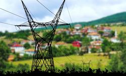 Taşköprü’nün köylerinde elektrik çilesi sürüyor