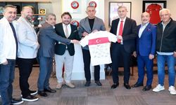 Kastamonulu iş adamlarından TFF Başkanı Hacıosmanoğlu’na ziyaret