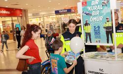 Trafikte bilinç için Kastamonu'da stand kuruldu