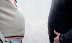 Aşırı yerseniz 6 kat tehlikeli: Obezite riskini artırıyor!