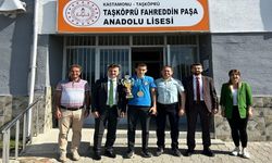 Taşköprülü Dünya Şampiyonu öğrenciye büyük onur: Altınla ödüllendirildi