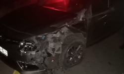 Kastamonu’da Gece Saatlerinde Korku Dolu Anlar: Otomobil Traktöre Çarptı
