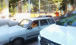 Kastamonu’da Görenler Şokta: Kurbanlıkları Ticari Araçla Böyle Taşıdı