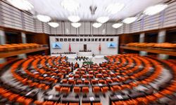 O parti de deprem: Milletvekilleri partilerinden istifa etti!