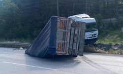 TIR ile Otomobil Çarpıştı: 1 Kişi Yaralandı