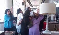 AVM'de korku dolu anlar: Kadınlar arasında kavgada 1 kişi yaralandı
