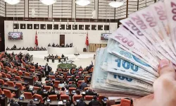 Emekli maaşlarına yasal düzenleme: TBMM’den geçti, işte yeni tutar