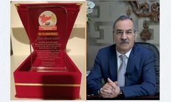 Hüsnü Acar’a gazetecilikte 50. yıla özel 'Onur Ödülü'