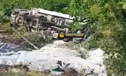 Kastamonu’da uçurumdan kamyon devrildi! (görüntülü haber)