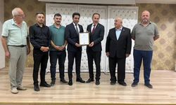 Kastamonu’da kaymakam ilçeye veda etti: Fahri hemşehrilik ünvanı aldı