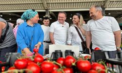Kastamonu’da milletvekilleri pazarın nabzını tuttu