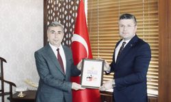 Kastamonu PTT Başmüdürü'nden özel hediye!