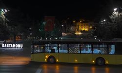 Başkan Baltacı duyurdu: Kastamonu’ya ilk sarı otobüs geldi (görüntülü haber)