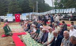 Kastamonu'nun ilçesindeki türbede 20'nci buluşma!