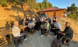 Taşköprü'nün bu köyünde vatandaşların taleplerini dinledi
