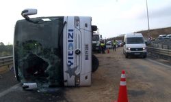 Son dakika: Yolcu otobüsü devrildi! 3 ölü, 20 yaralı