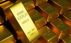 Zayıf dolar altını parlatıyor: Yatırımcılar güvenli limana dönüyor