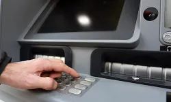 ATM’lerde yeni dönem: Para yatırma limiti yeniden yükseldi