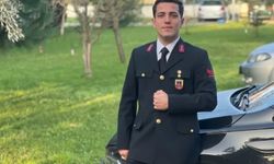 Bıçaklı kavgada ölen 26 yaşındaki genç son yolculuğuna uğurlandı