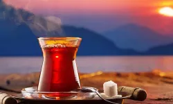 Çay Severlere Kötü Haber: Çay Fiyatlarına Bir Zam Daha!