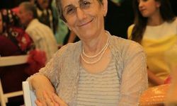 Hafif ticari aracın çarpmasıyla ağır yaralanmıştı: 71 yaşındaki kadın hayatını kaybetti
